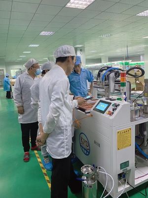 Αποτελεσματική φωτισμός Ballasts Glue Potting Machine
