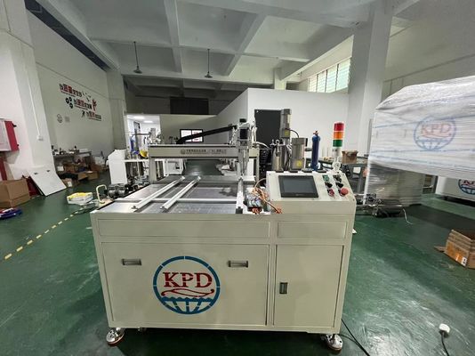Κατάσταση Ηλεκτρική μηχανή ανάμιξης δύο υγρών από εποξυδερμίδη ρητίνη για διάθεση AB