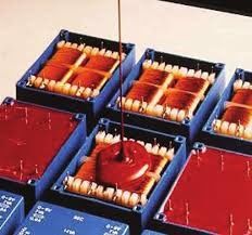 2 Μέρος Μηχανή Epoxy Potting για το Urethane Resin Mold και τις επιλογές προσαρμογής ελαστικού